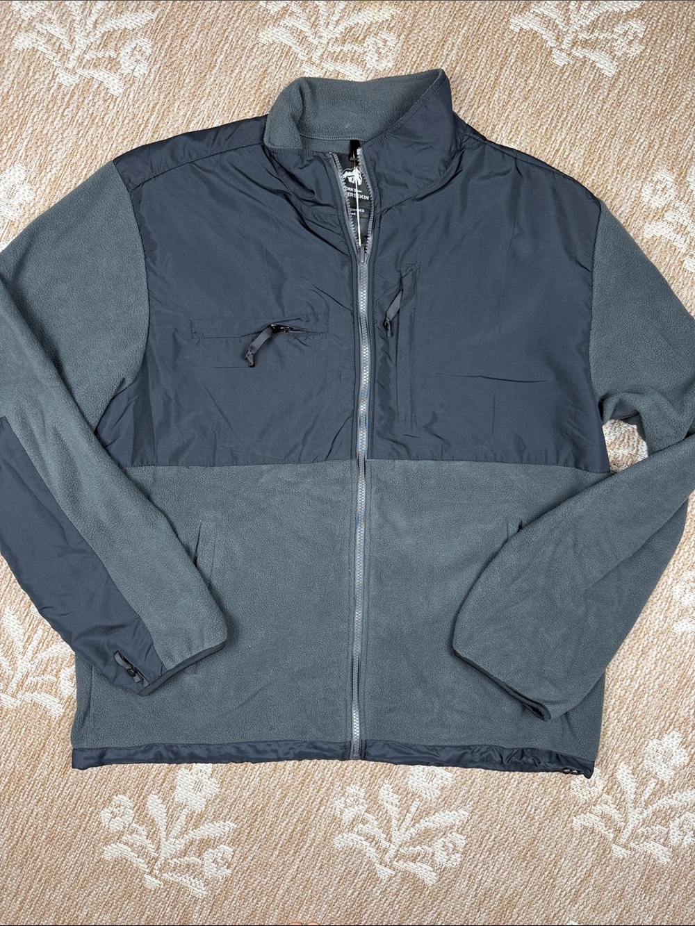 Works Ron Chereskin Men's Two-Tone Charcoal Lightweight Fleece Jacket
